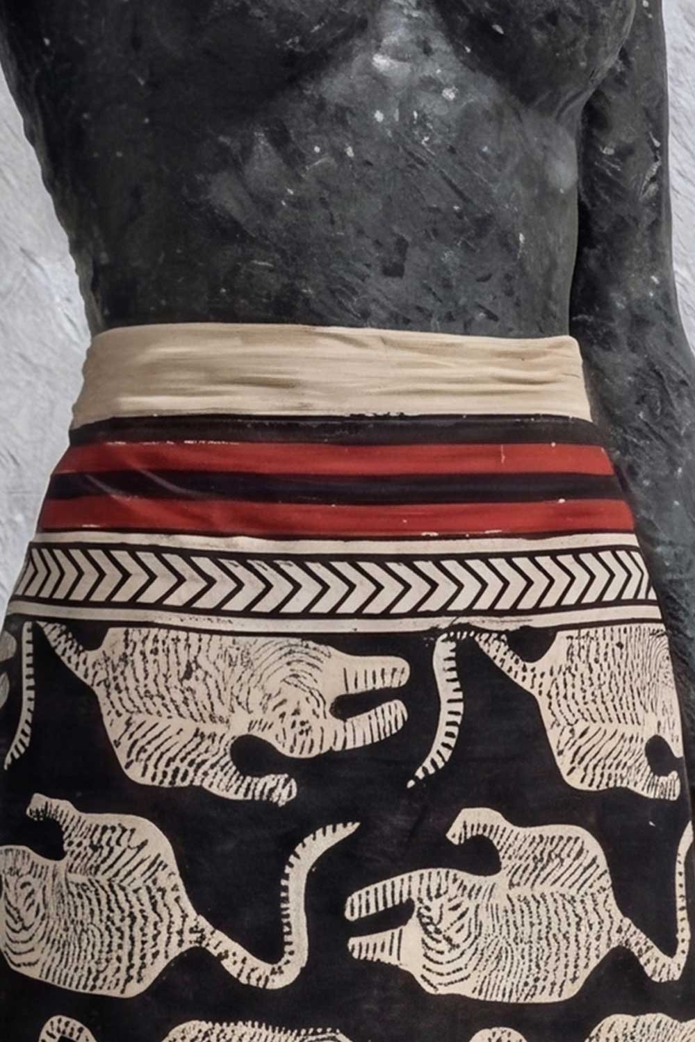 BLOCKPRINT PAREO- ELEPHANT- PLAIN - Image 2