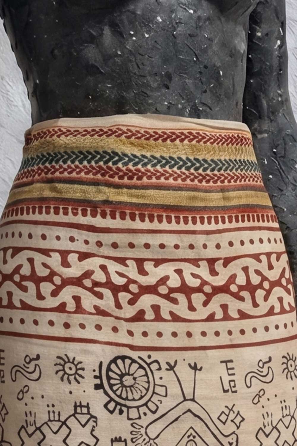 BLOCKPRINT PAREO- TRIBAL CHICKENS - Image 2