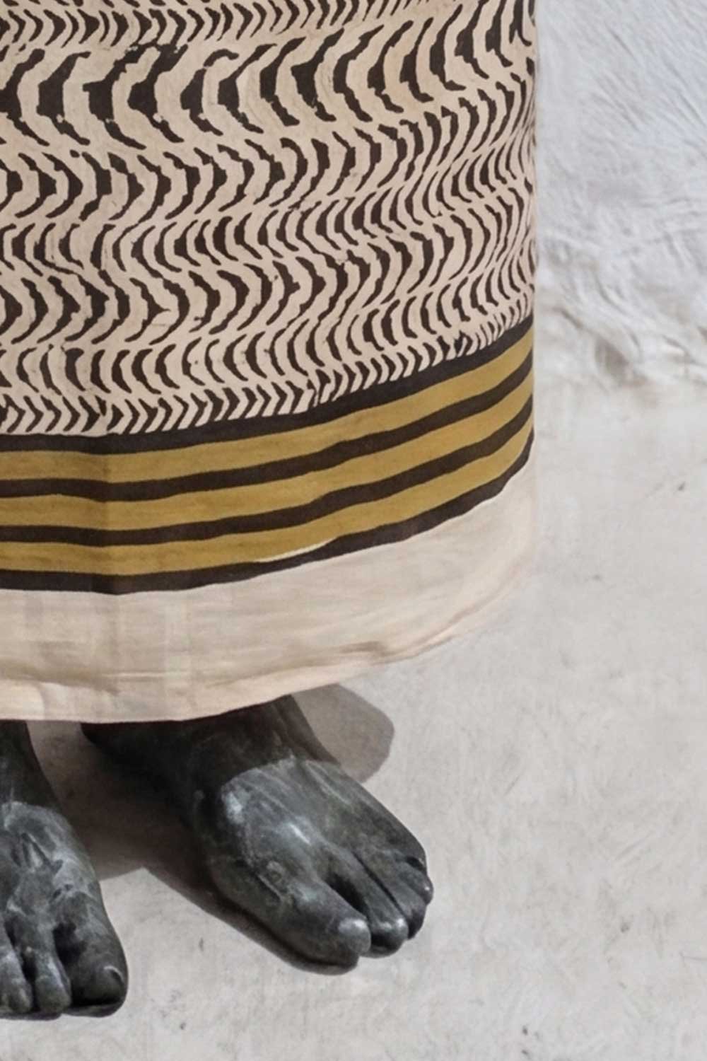 BLOCKPRINT PAREO- SMALL ZEBRA - Image 3